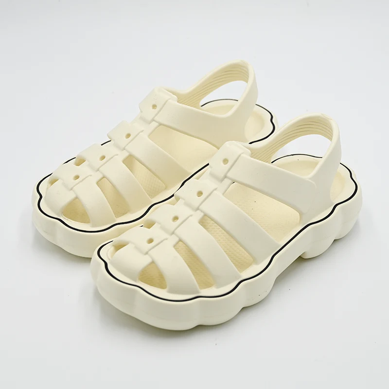 Những lợi thế của dép cao su là gì?