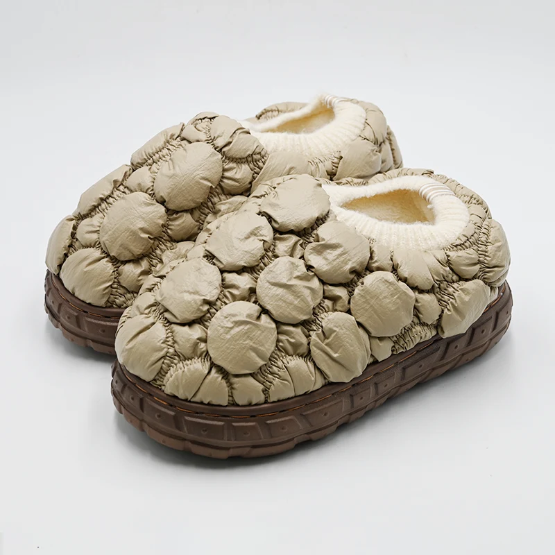 Bubble ball cotton slippers